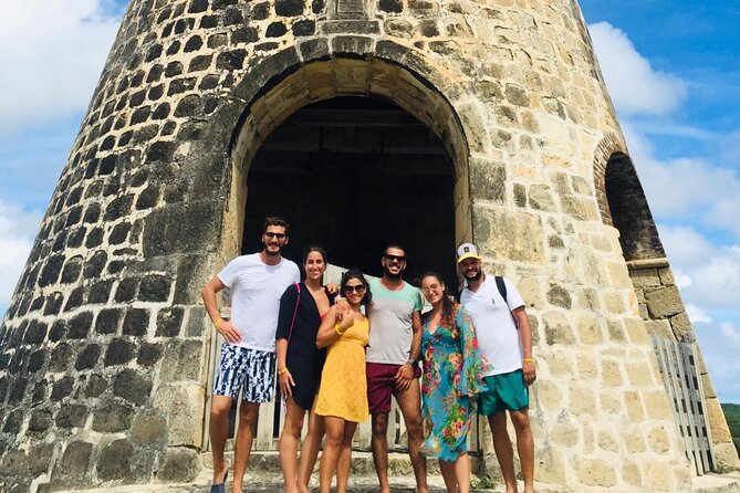 6-Hours Tour East Coast of Antigua: Stingray City, Lunch & Beach - Who will enjoy this Antigua day