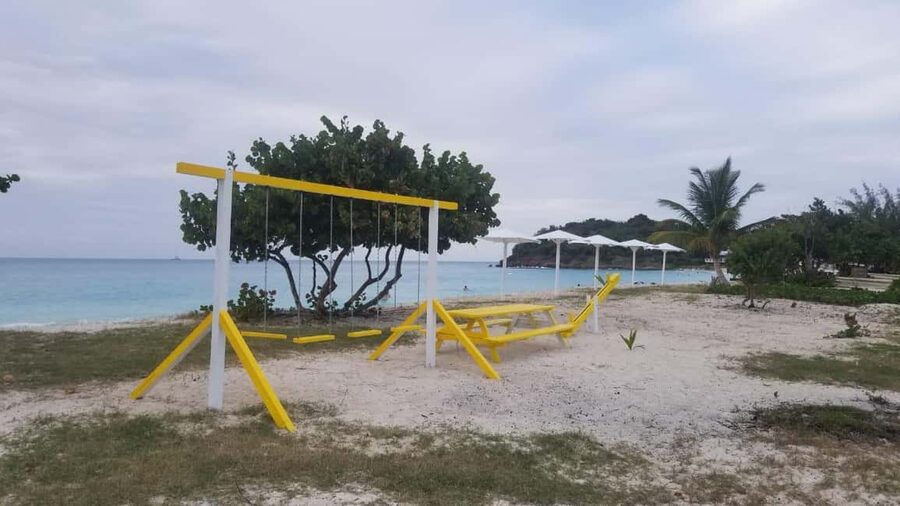 All-in-one day at Ffryes Beach with Swimming and Lunch Tour - Practical details for a smooth day