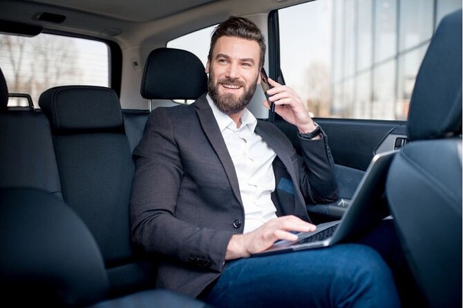 Biggvee Premium Airport One Way Transfer - Key points to know before you book