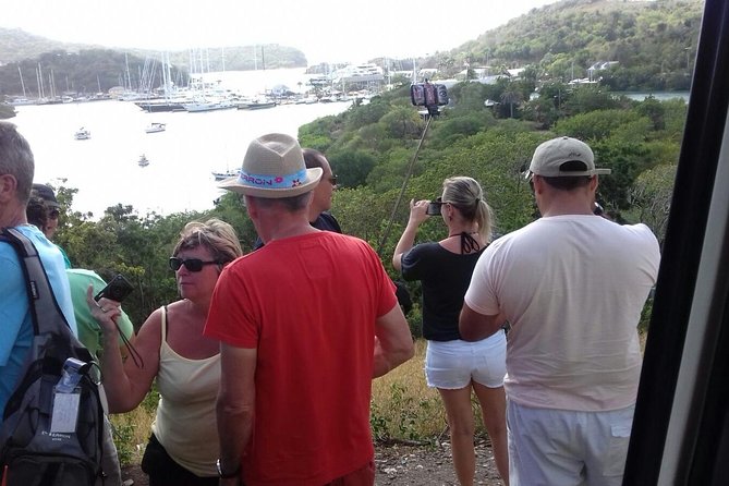 Circumnavigate Tour - Devil’s Bridge and the northeastern coast