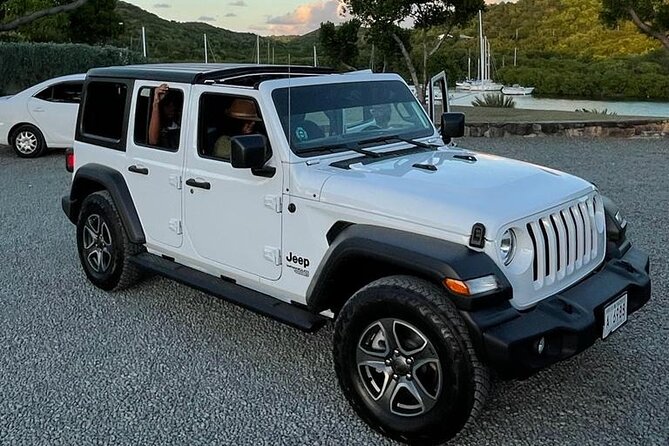 SoCoHo Luxe Private Jeep Wrangler Tour - Betty’s Hope: Antigua’s plantation past