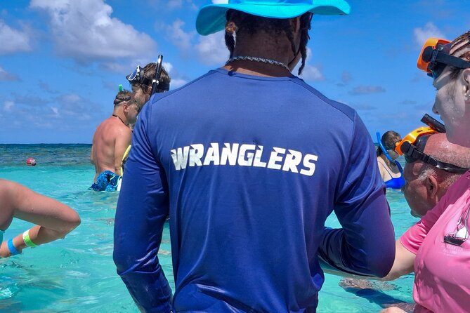 Stingray City Antigua for all the ages - ROUND TRIP INCLUDED - The guide can shape the whole morning