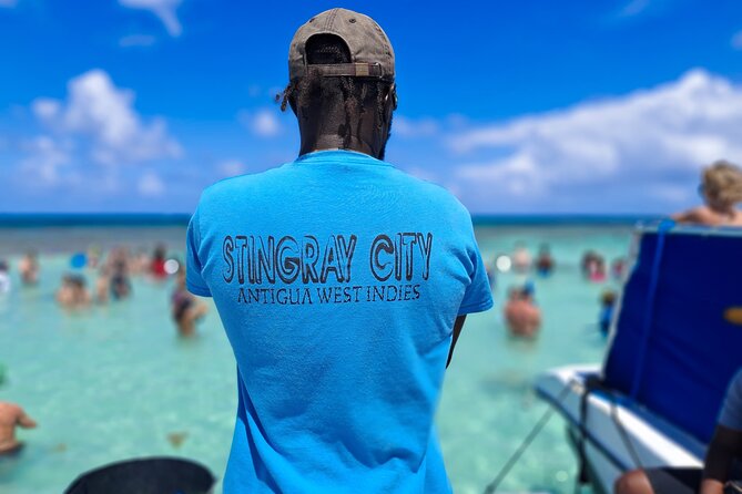 Stingray City Experience Antigua - Cruise Ship Passengers Edition - Touching, feeding, and photographing the rays