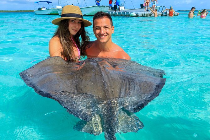 Stingray City experience, Devils Bridge and Long Bay Beach - Devil’s Bridge: Fifteen Minutes of Wind and Waves