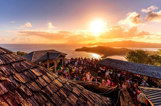 Sunset party at Shirley Heights - PRIVATE round trip - The music makes this more than a viewpoint