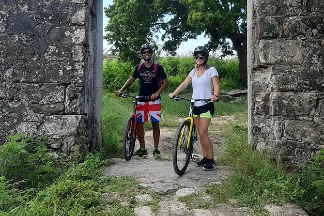 TRIPLE ACTIVITY TOUR, Bike Kayak Hike, ANTIGUA - The beach break and Fort James walk